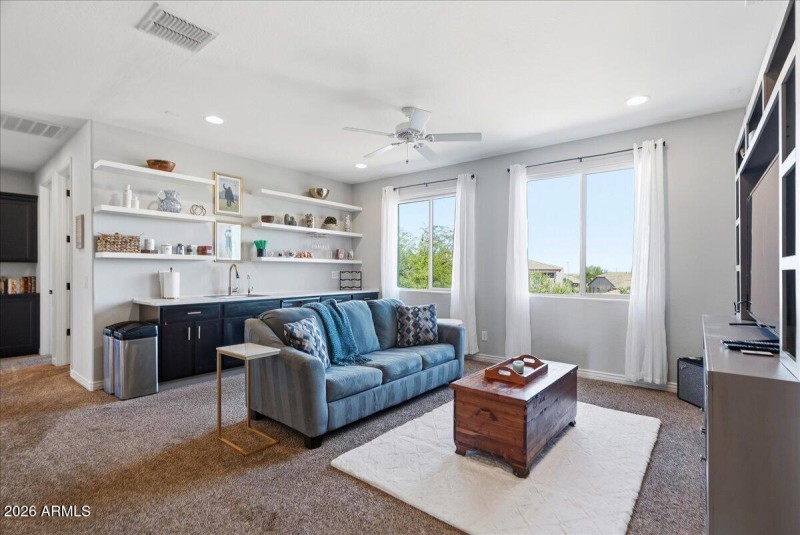 44-2486 E Lindrick Dr_RedHogMedia