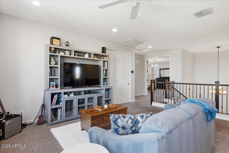 46-2486 E Lindrick Dr_RedHogMedia