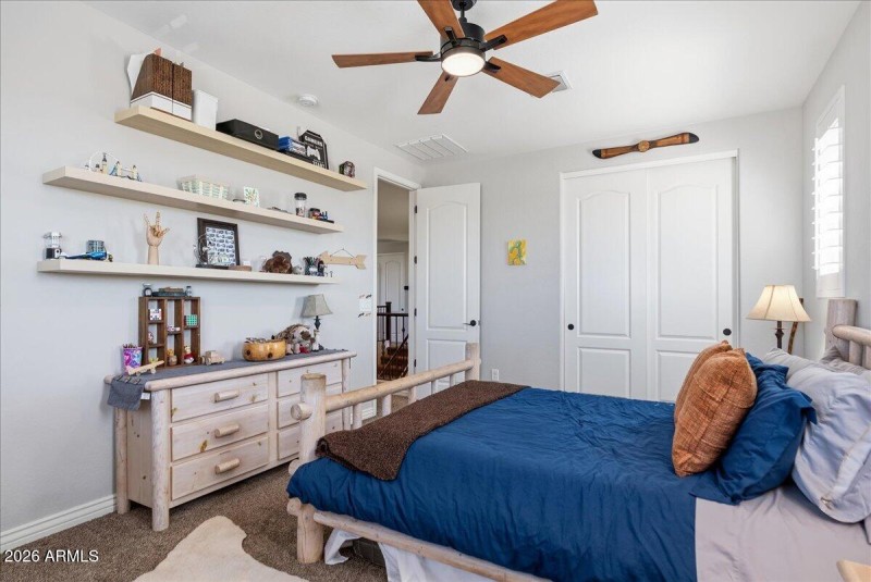 54-2486 E Lindrick Dr_RedHogMedia