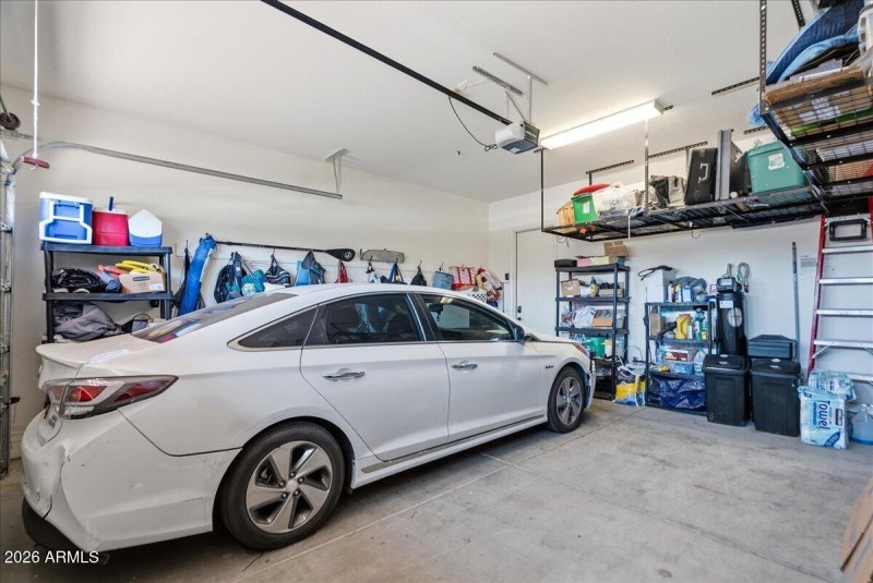 68-2486 E Lindrick Dr_RedHogMedia