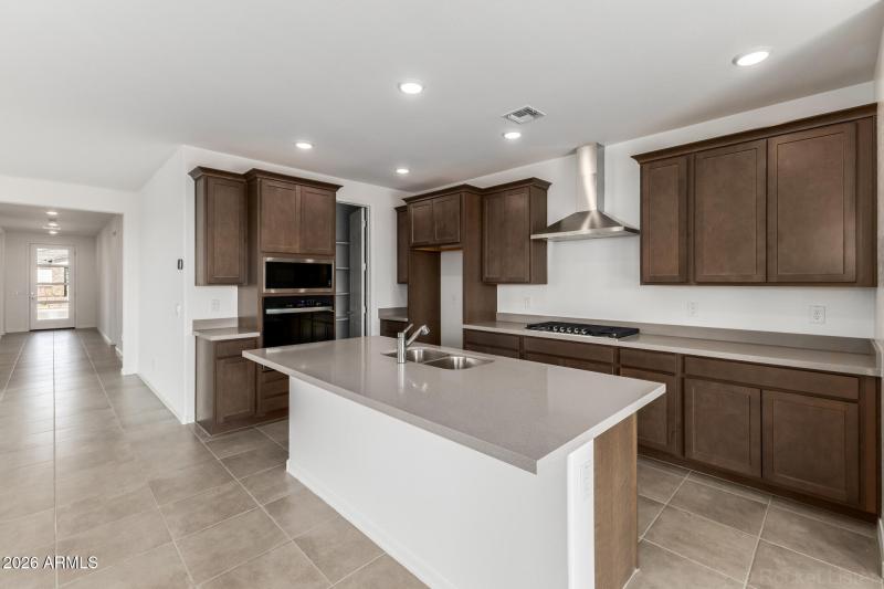 PHX_TierraVistoso_Lot 1096_Cobalt_17309_