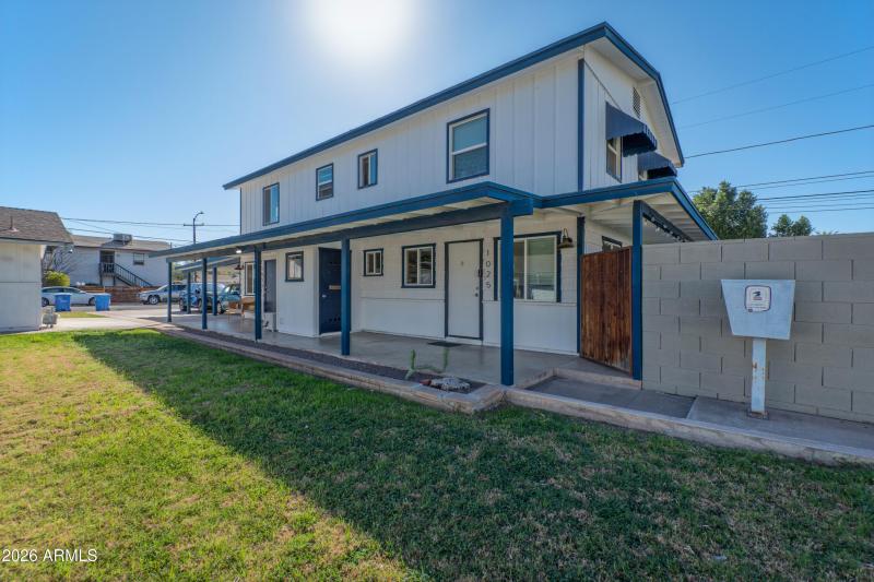 1031_e_fairmount_ave_09