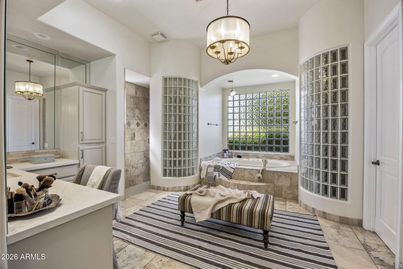 12-web-or-mls-D46A7495