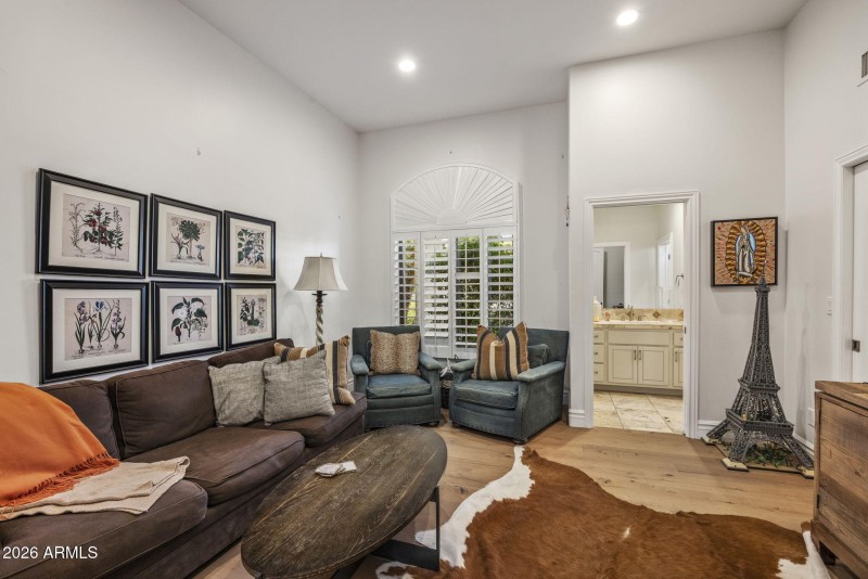 18-web-or-mls-D46A7534