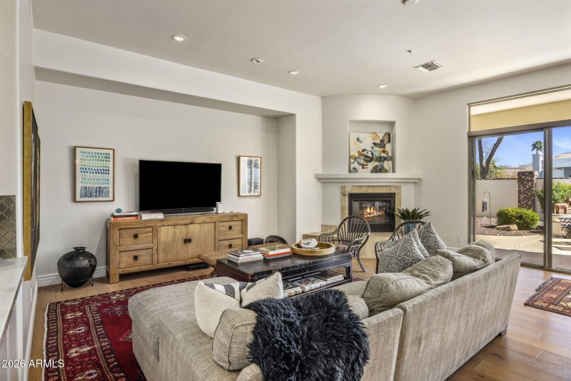 29-web-or-mls-D46A7595