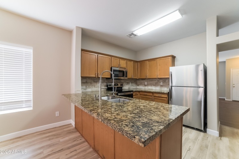 1006860.754 E DRIFTER PL - Kitchen_1