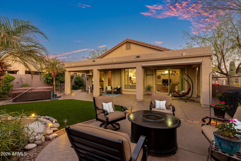 Inviting Backyard Retreat