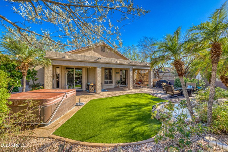 Gorgeous Backyard with Hot Tub