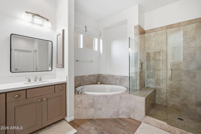 Walk-In Shower & Separate Soaking Tub