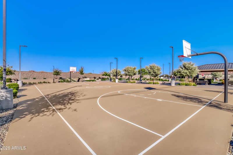 16016 W Creedance Blvd - MLS Sized - 007