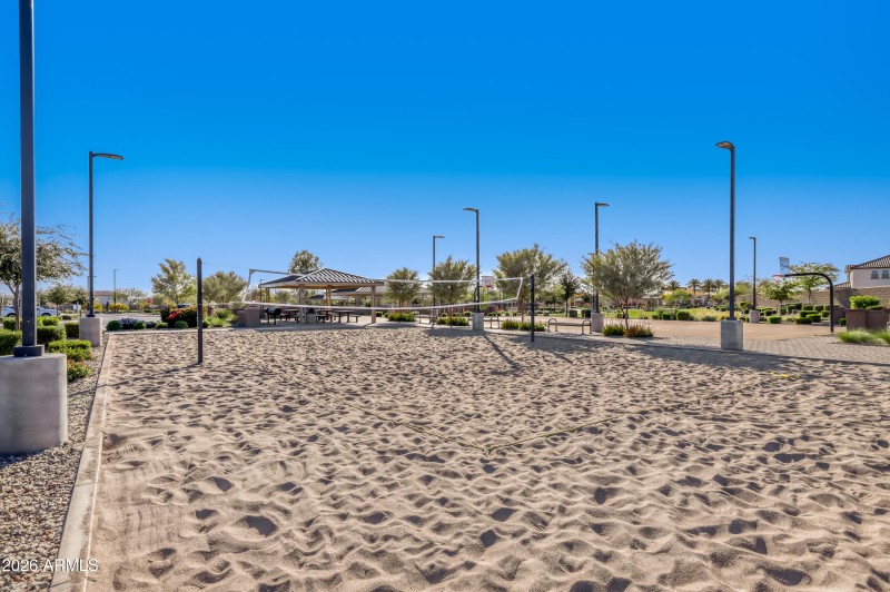 16016 W Creedance Blvd - MLS Sized - 008