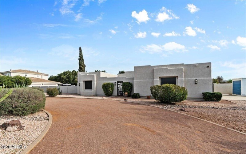 20260310205530442404000000-o