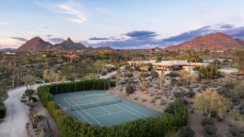 33-9612EVeredaSolanaDr-33