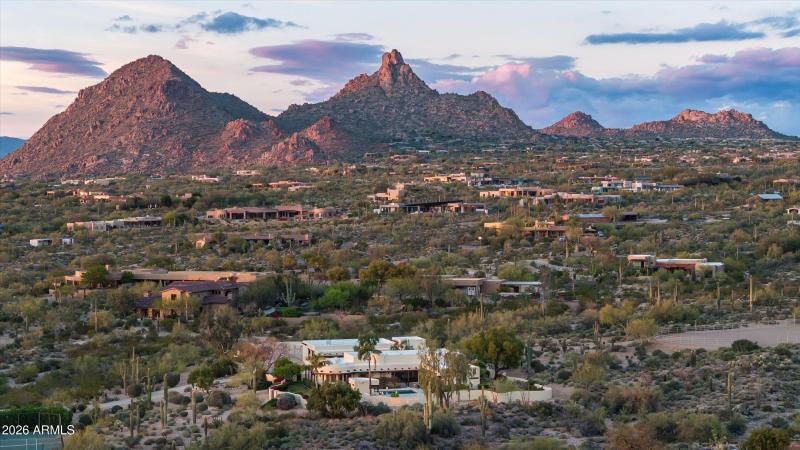 36-9612EVeredaSolanaDr-36