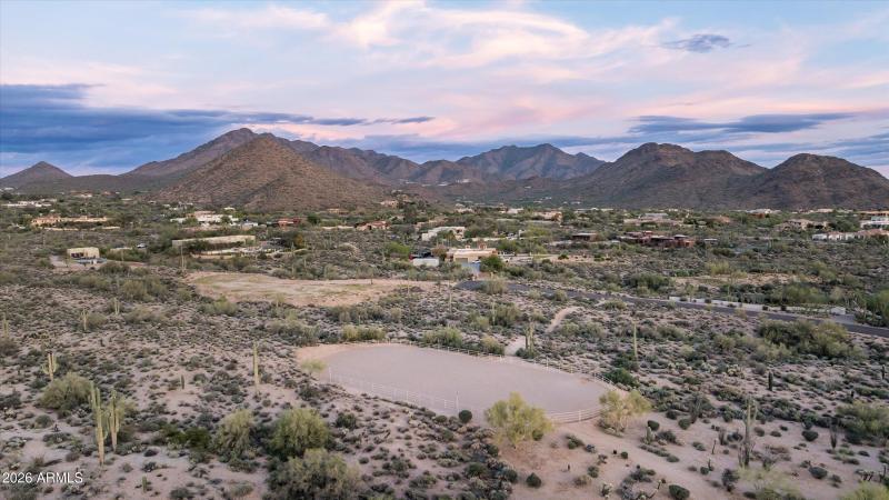 58-9612EVeredaSolanaDr-58