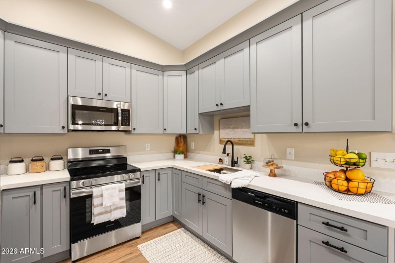 304 N Trailwood Rd - 14