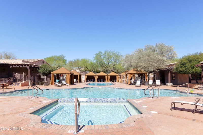 Community Heated Pools & Spa