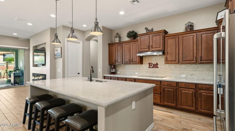 16-web-or-mls-P1507557