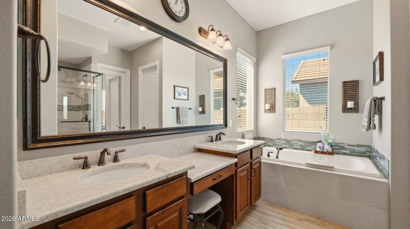 26-web-or-mls-P1507634