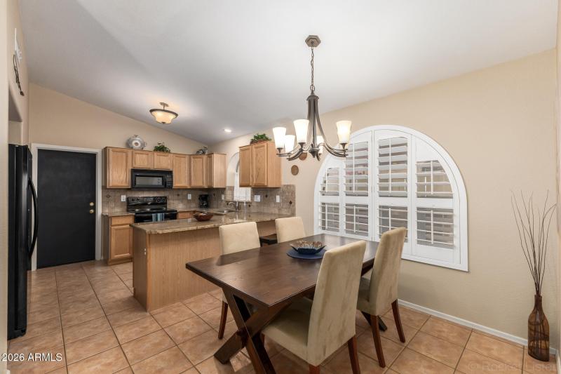 Dining Room_4432 Melinda