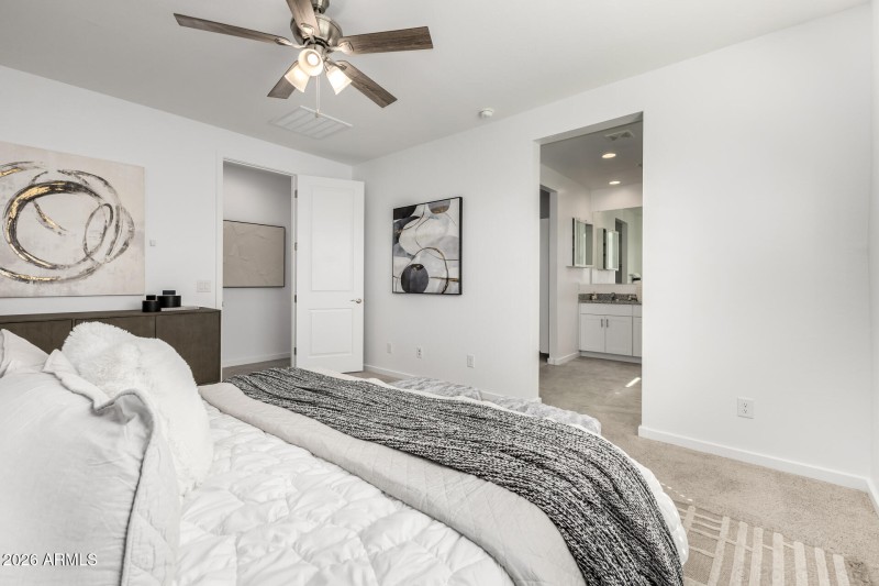 20 - Country Club 12655