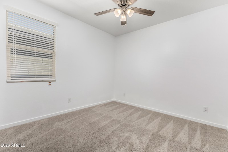 29 - Country Club 12655