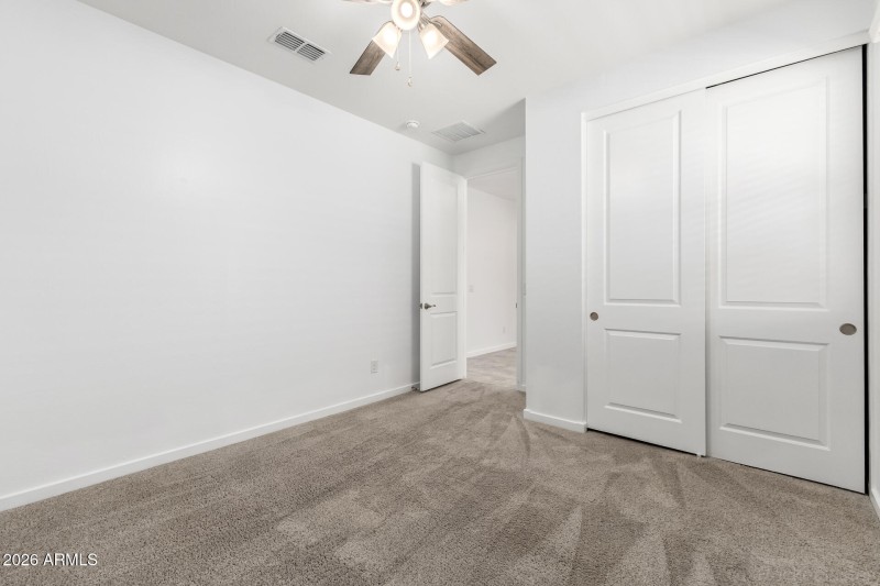 30 - Country Club 12655