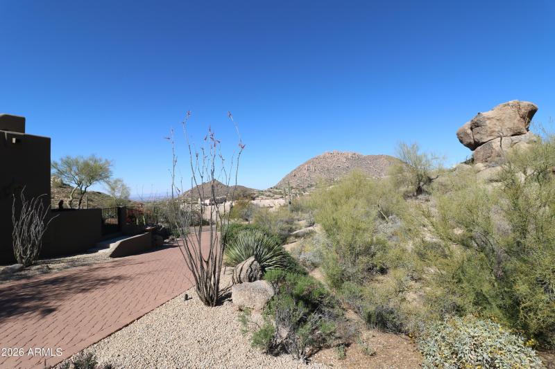 Driveway - Balanced Rock