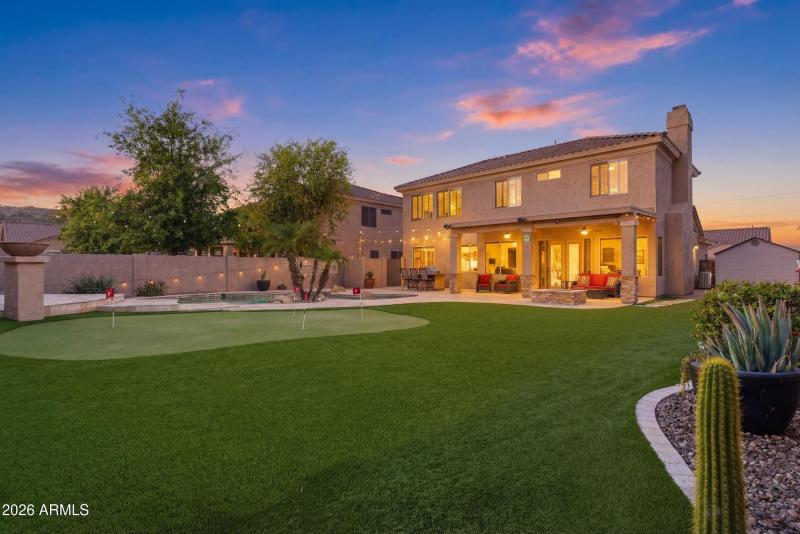 39_dsc00004_twilight_c274ff81-367b-4ad1-