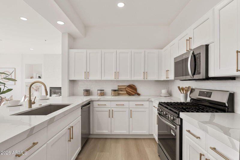 19475 N Grayhawk Drive UNIT 2116 - 15