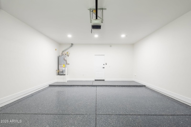 19475 N Grayhawk Drive UNIT 2116 - 33