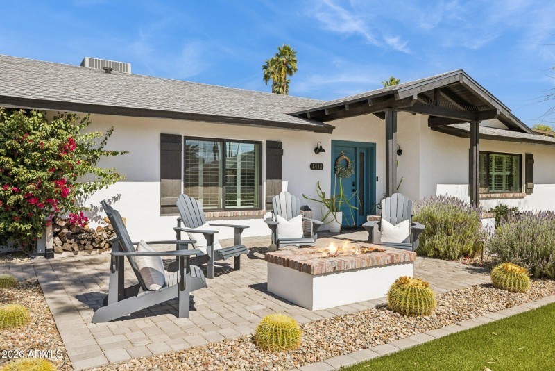 6-web-or-mls-5402-e-corrine-dr