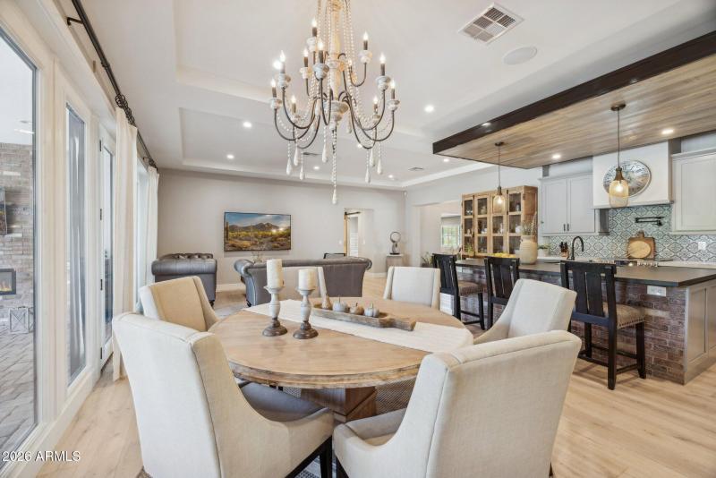 26-web-or-mls-5402-e-corrine-dr