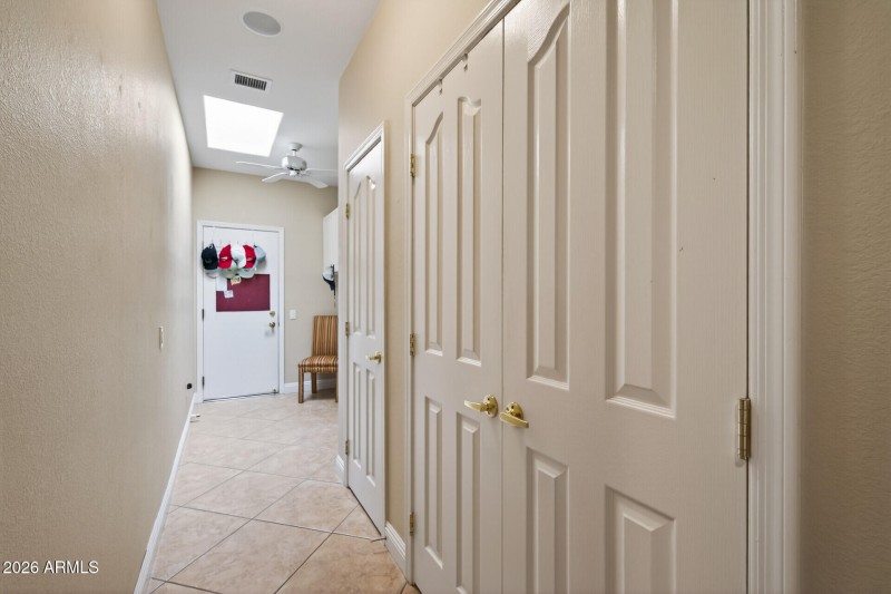 52_21837_N_Montego_Dr52_mls