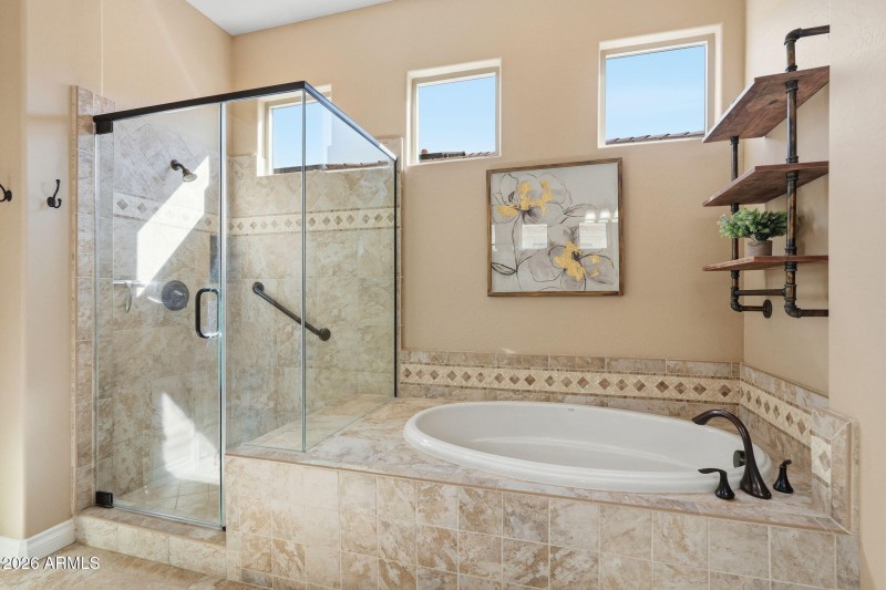 Separate Tub & Shower