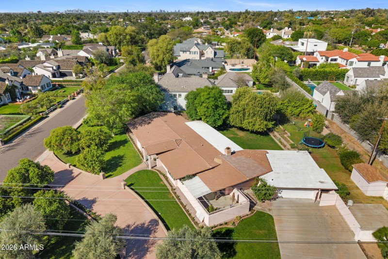 46-web-or-mls-5944-e-calle-del-norte