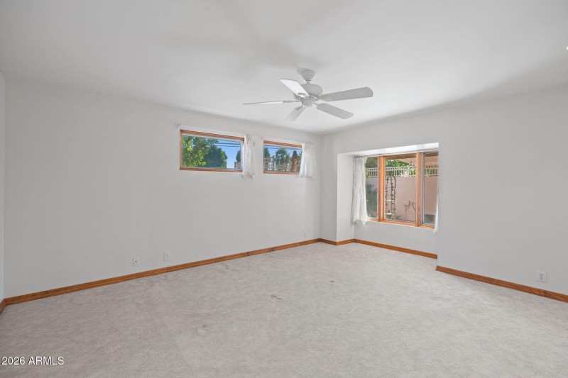 23-web-or-mls-5944-e-calle-del-norte