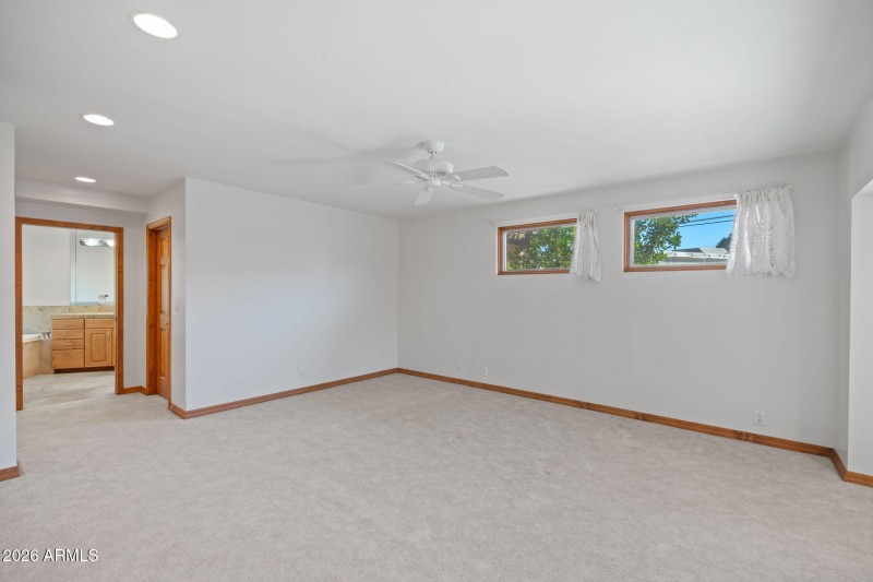 22-web-or-mls-5944-e-calle-del-norte