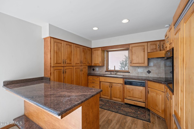 19-web-or-mls-5944-e-calle-del-norte