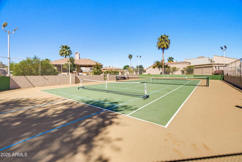 Tennis & pickleball