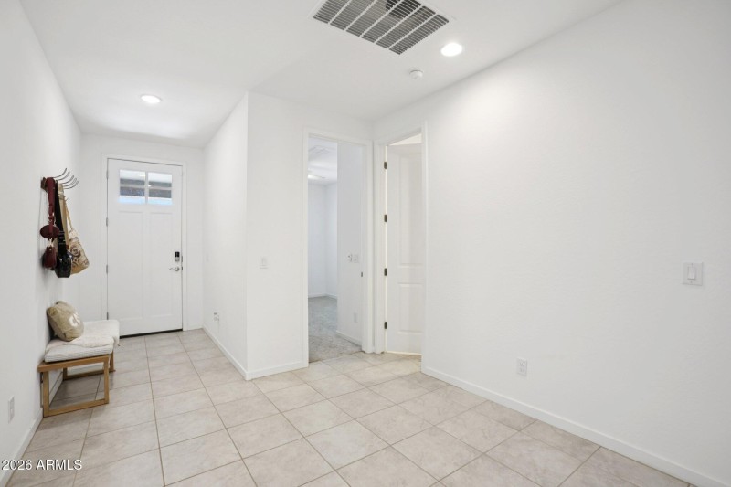 15-web-or-mls-W Fetlock Trl-S1303-015