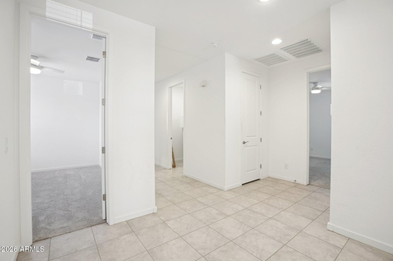 16-web-or-mls-W Fetlock Trl-S1303-016