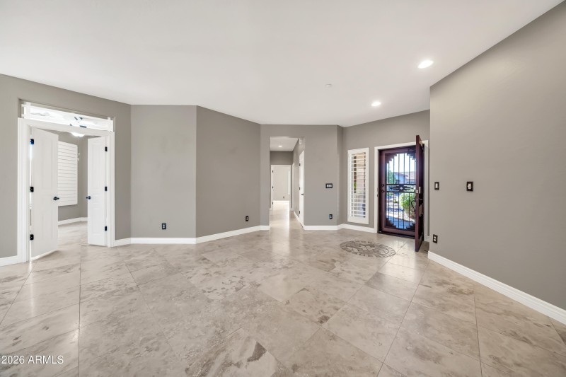 2812 W Reedy Creek Dr-12