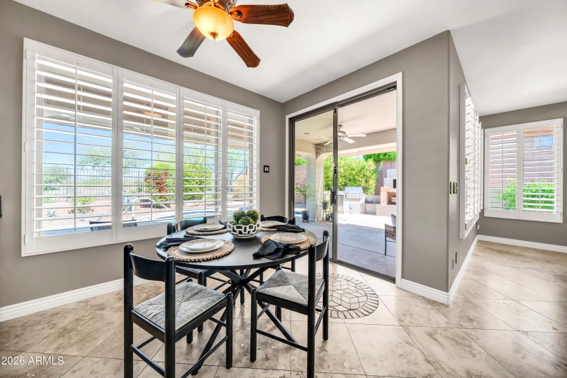 2812 W Reedy Creek Dr-21