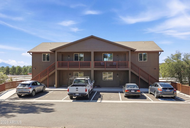 200_Jura_Cir_018 copy