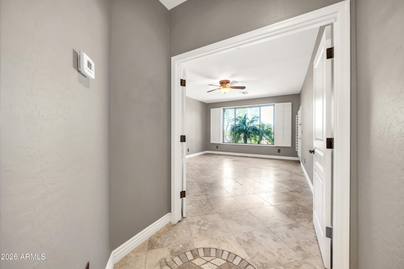 2812 W Reedy Creek Dr-31