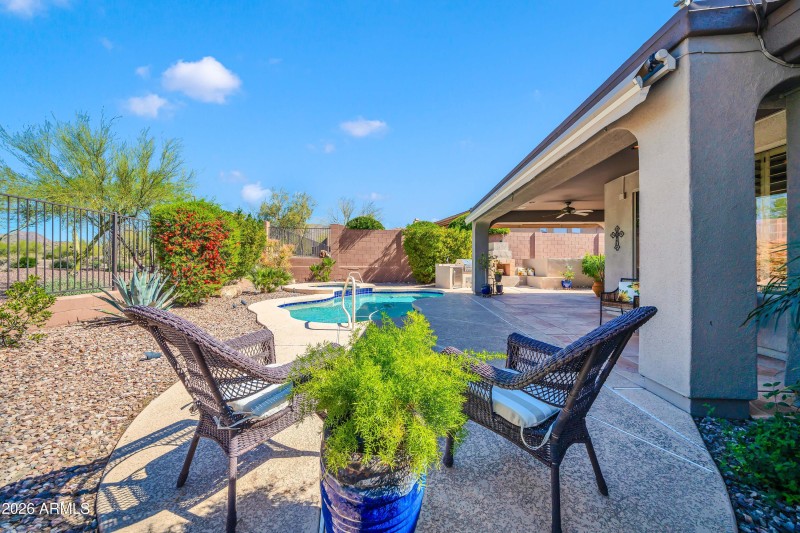 2812 W Reedy Creek Dr-48