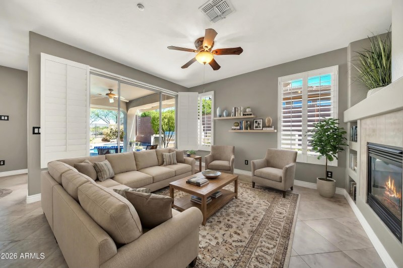 2812 W Reedy Creek Dr VS 1