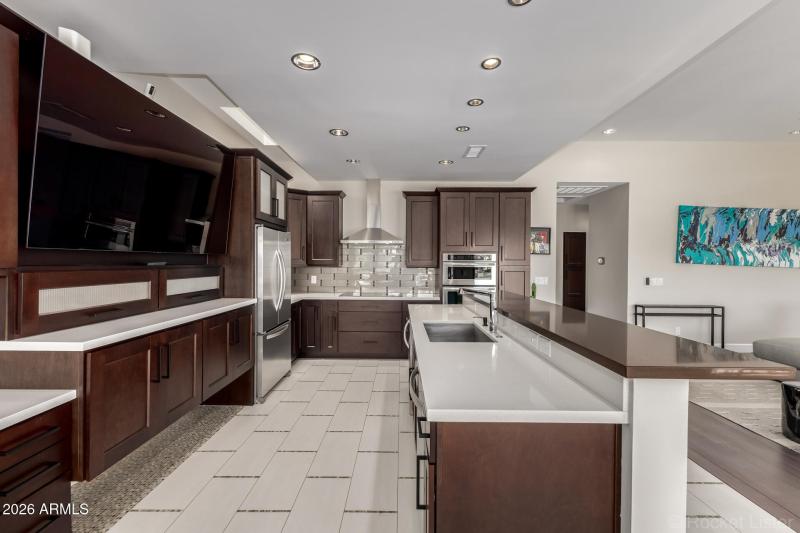 Entertainers kitchen