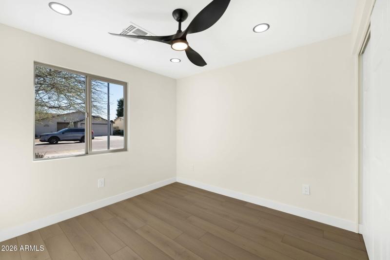 3718 E Evans Dr Phoenix - 300